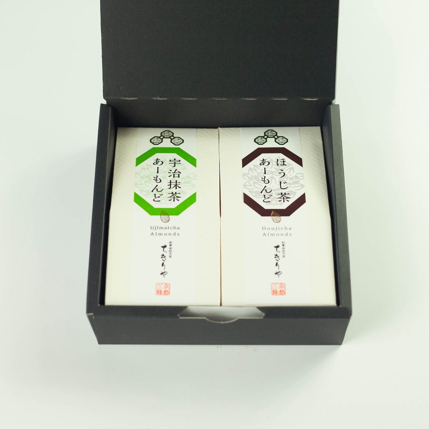 Coffret cadeau - Amandes enrobées de thé vert (Hojicha & Matcha)