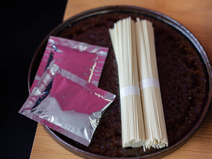 Pittige veganistische Ramen-kit