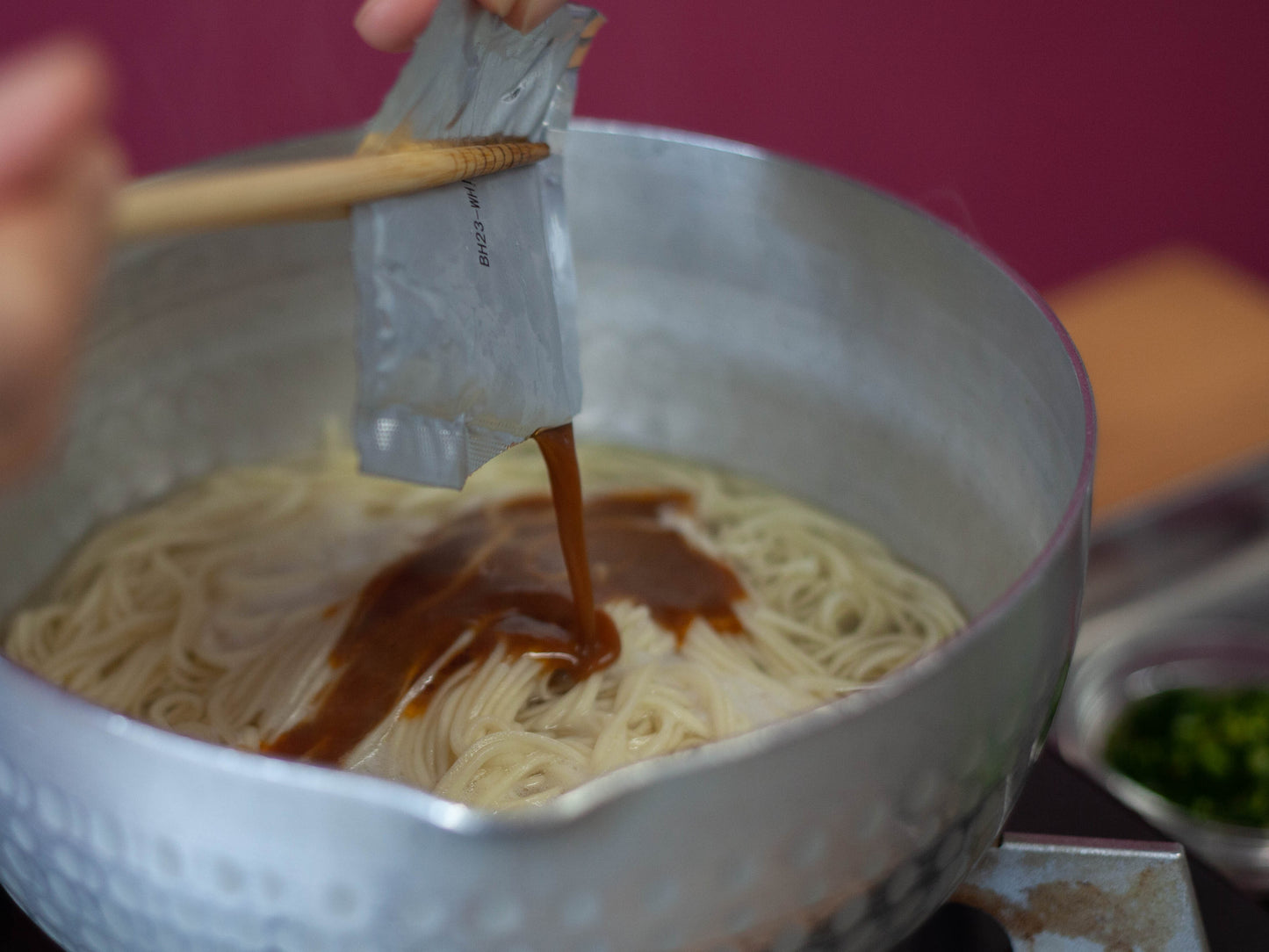 Pittige veganistische Ramen-kit