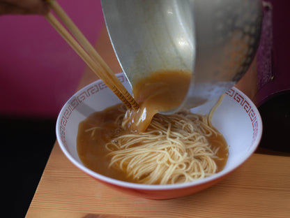 Pittige veganistische Ramen-kit